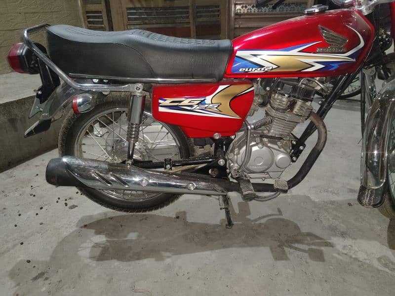 Honda 125 best condition 4