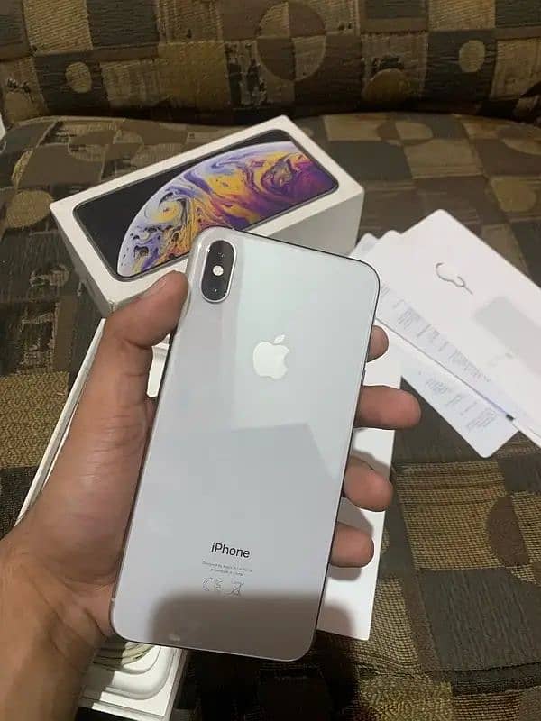 iPhone Xs max 256gb (PTA APPROVED 2