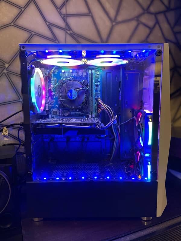 Gaming Pc with GTX 1060 3Gb 16gb Ram 2