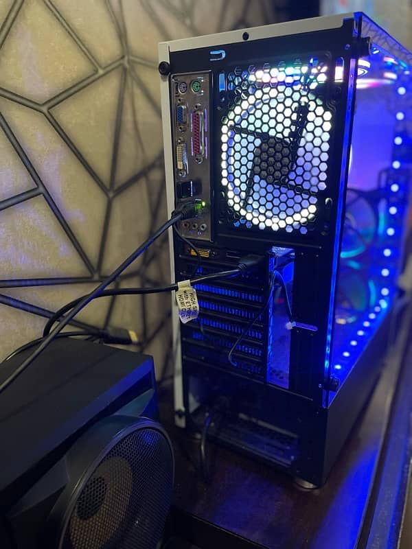 Gaming Pc with GTX 1060 3Gb 16gb Ram 4