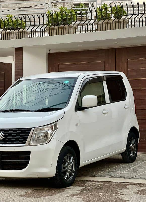 Suzuki Wagon R 2015 1