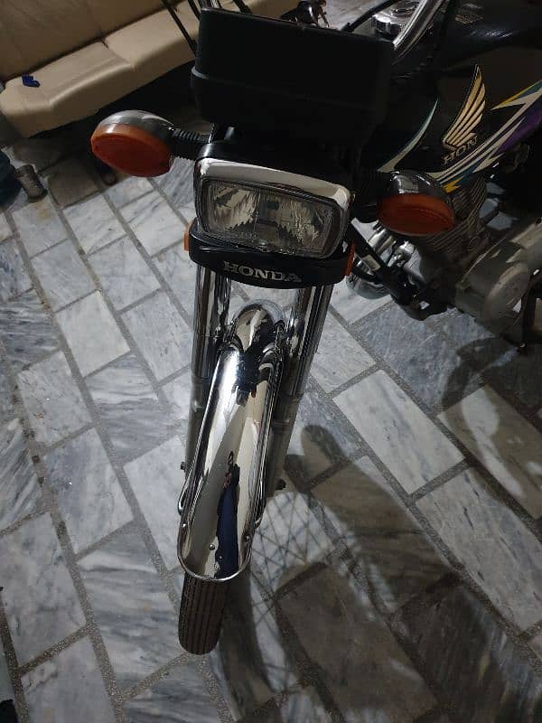 Honda cg 125 Black Honda Lover walon k Liye Gift 2