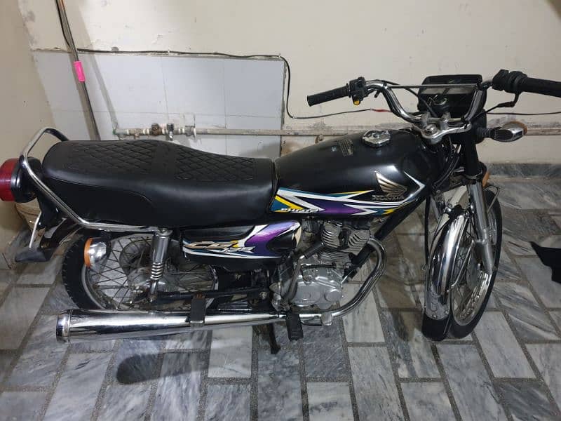 Honda cg 125 Black Honda Lover walon k Liye Gift 11