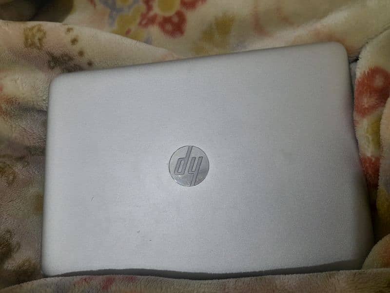 Hp Elitebook 840 G4 Core i5 7th Gen 4