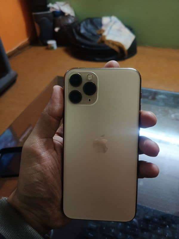 iphone 11 pro 256 Gb PTA Approved 1