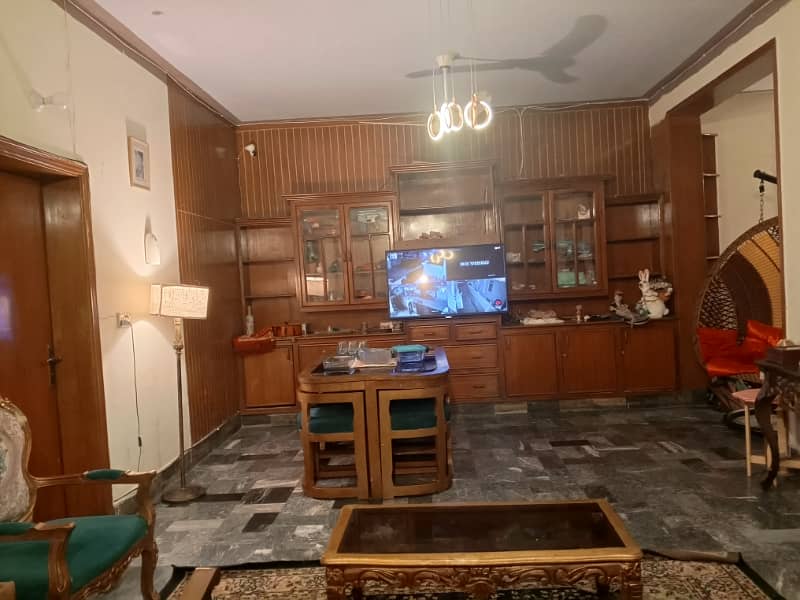 LOWER PORTION AVAILABLE FOR RENT IN NISHTAR BLOCK 9