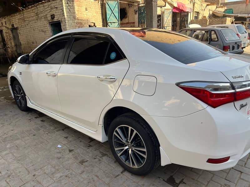 Toyota Altis Grande 2019 3