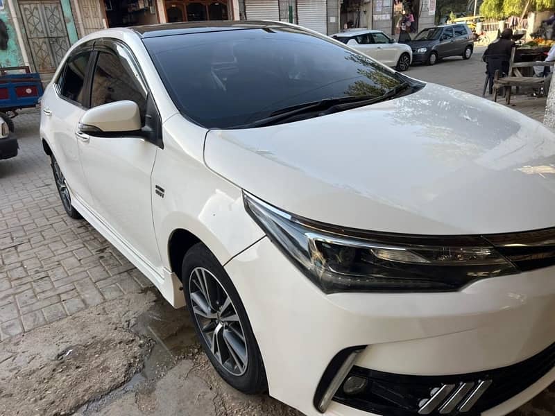 Toyota Altis Grande 2019 4