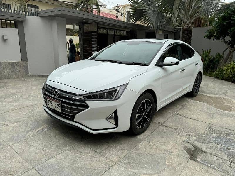 Hyundai Elantra 2023 2