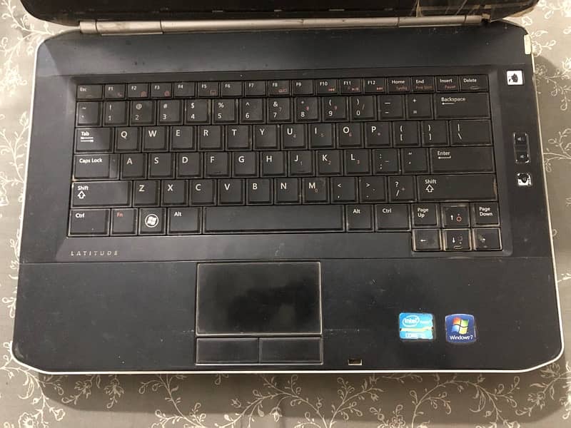 dell Latitude e5420 1