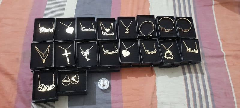 Customize Name locket set rings cufflinks bracelets burj airings. 5