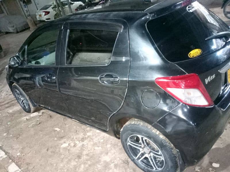 Toyota Vitz 2011 2