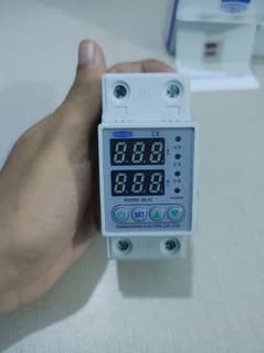 Tomzn voltage protector for computer and home appliances