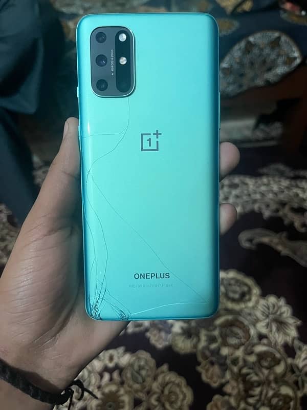 one plus 8t 0