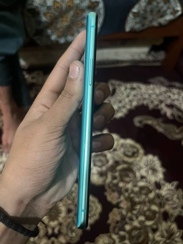 one plus 8t 3