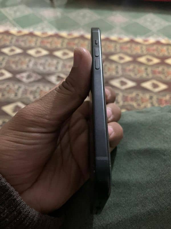 iPhone 15 Non pta factory unlocked Read add plz 2