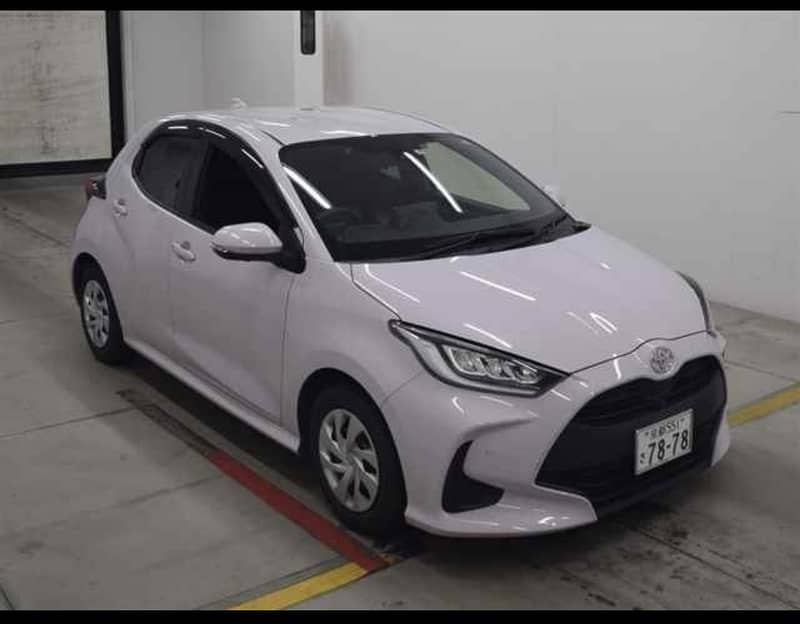 Toyota Yaris 2021 G led 1