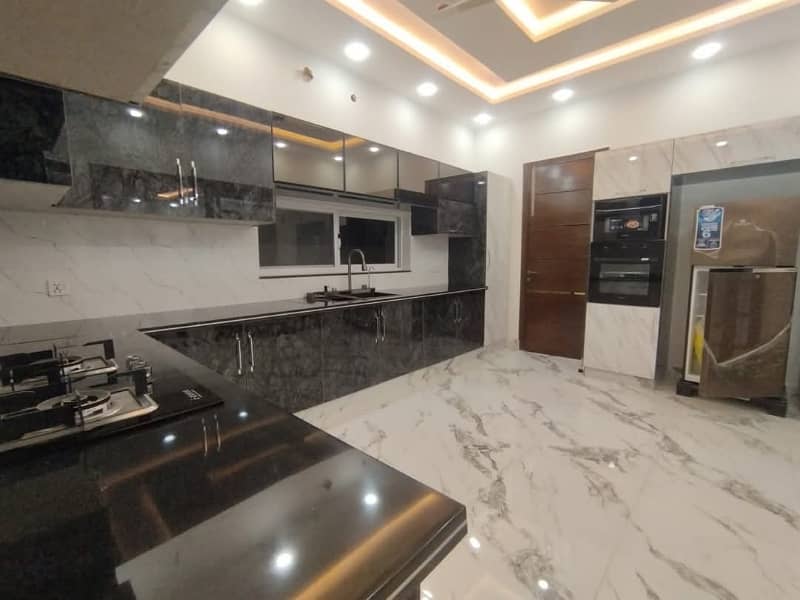 1 Kanal Luxury Non Furnished Upper Portion For Rent In Bahria Town Lahore 30