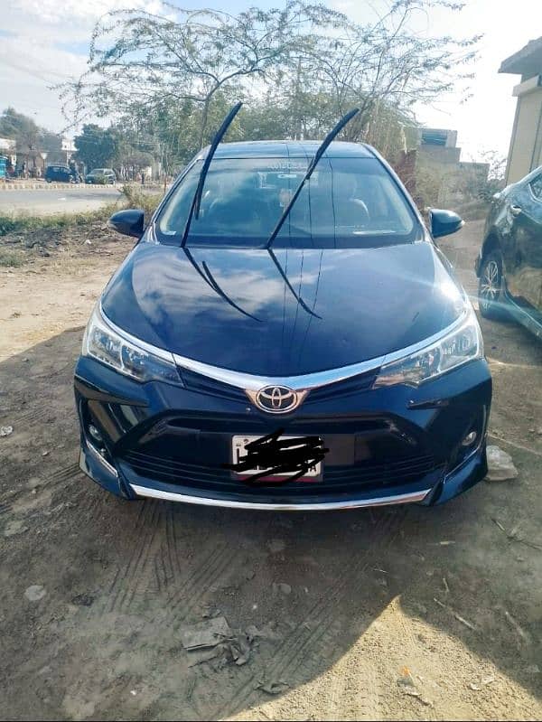 Toyota Corolla GLI 2018 Atomatic 12