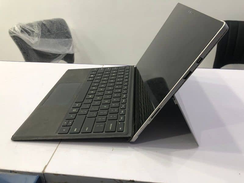 Microsoft surface pro 6 i5 8th generation 8gb 256gb ssd 0