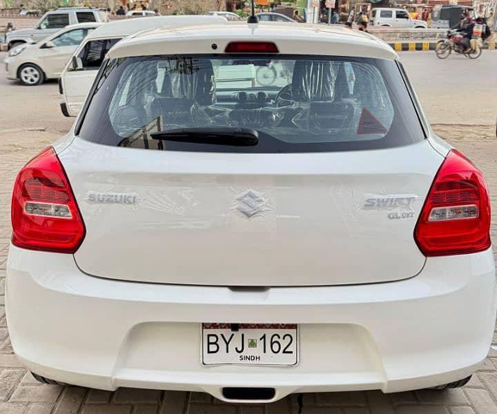 Suzuki Swift GL CVT 2022 0