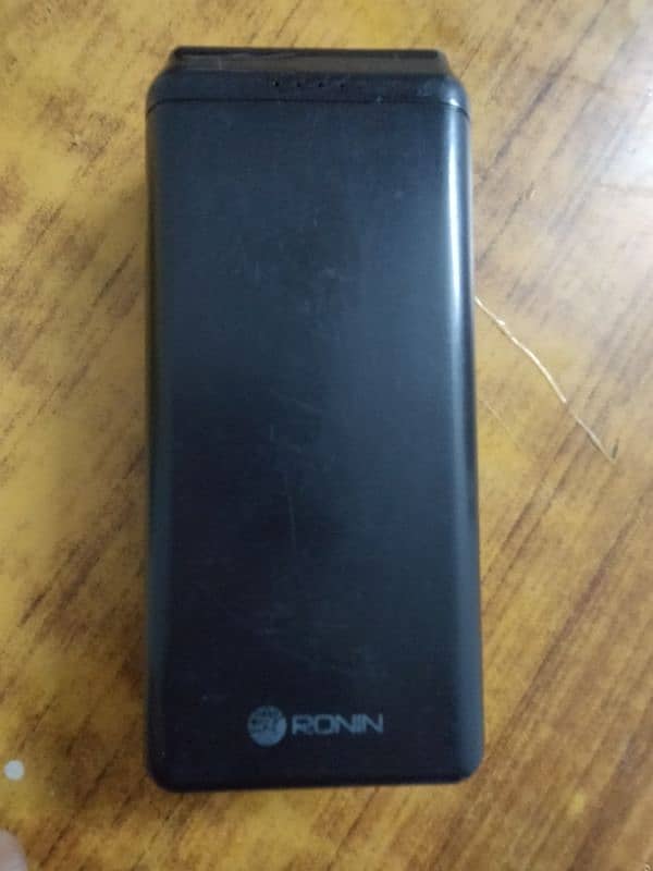 Ronin power bank 4