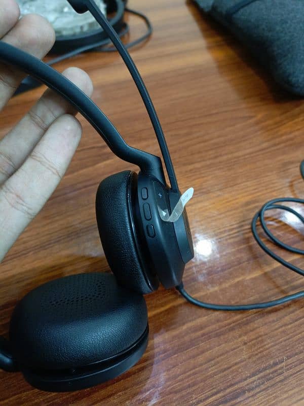 JABRA EVOLVE2 30 SE 1