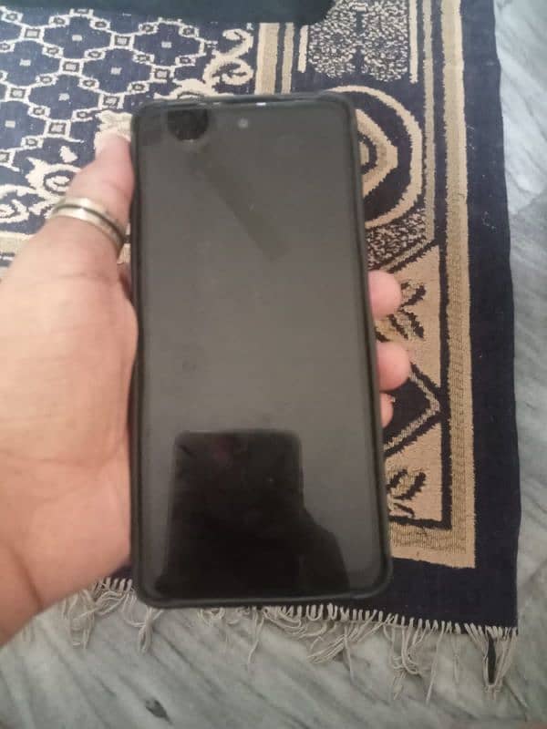 Infinix hot 40i 3