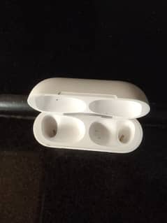 Apple earbuds charging box