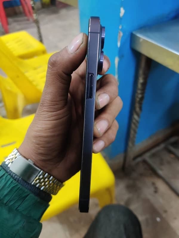 iPhone 14 Pro Max 256gb non PTA factory unlock 3