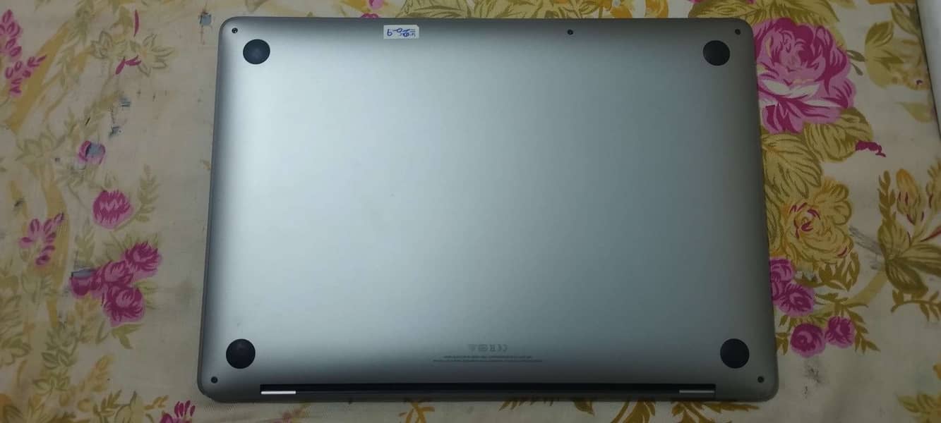 Macbook Pro M1 2020 Model 6