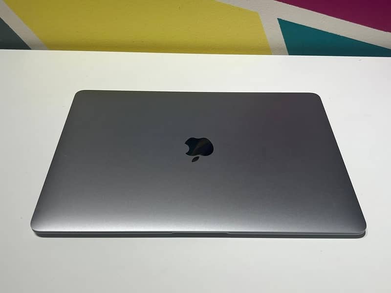 Apple Macbook Air 2020 1