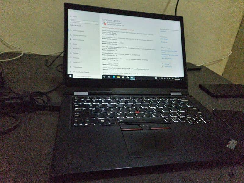 Lenovo core i5 8th gen 17