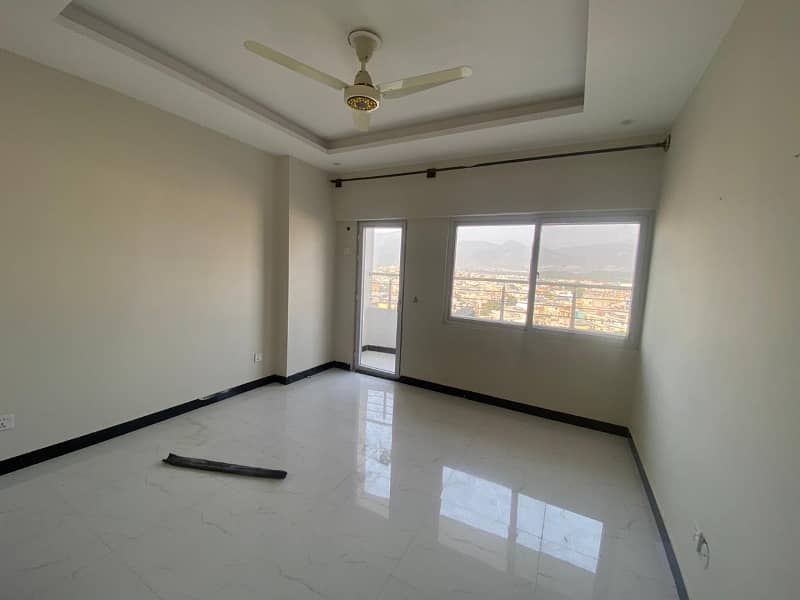 3 Bedrooms Unfurnished Apartment Available For Rent In E 11 4 Near To Main Margalla Road 5