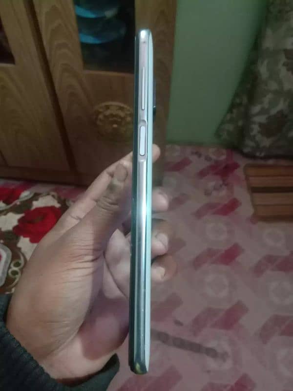 Redmi note 9s  10/9 condition bettry timing vip he  pubg best phone he 2