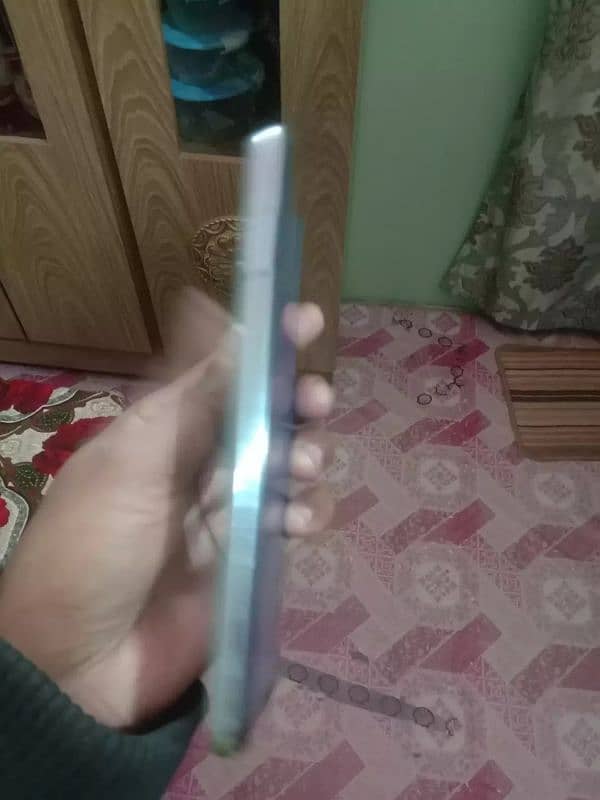 Redmi note 9s  10/9 condition bettry timing vip he  pubg best phone he 3