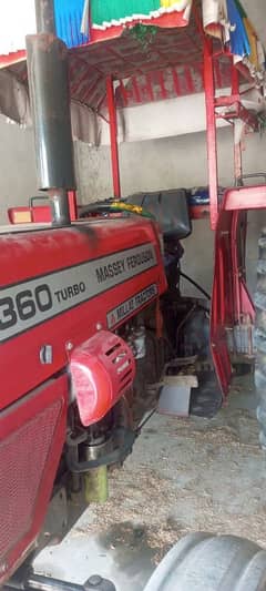 Massey Ferguson 360