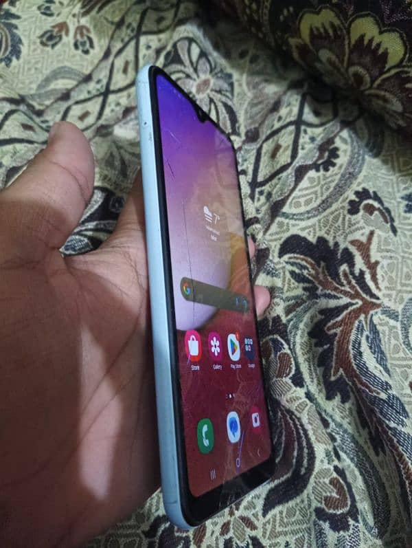 Samsung A13 (Full Box) 2