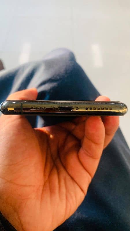 iPhone 11 pro max PTA approved 64 gb 7