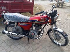 Honda 125Cg urgent for sale My watssp 0.3. 2.0. 7.3. 7.6. 1.9. 6