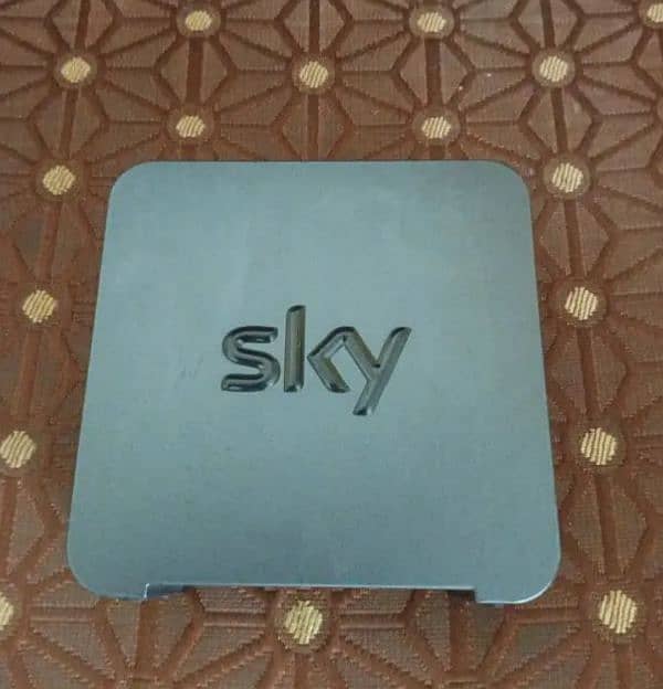 Sky Hub International Router Device 2