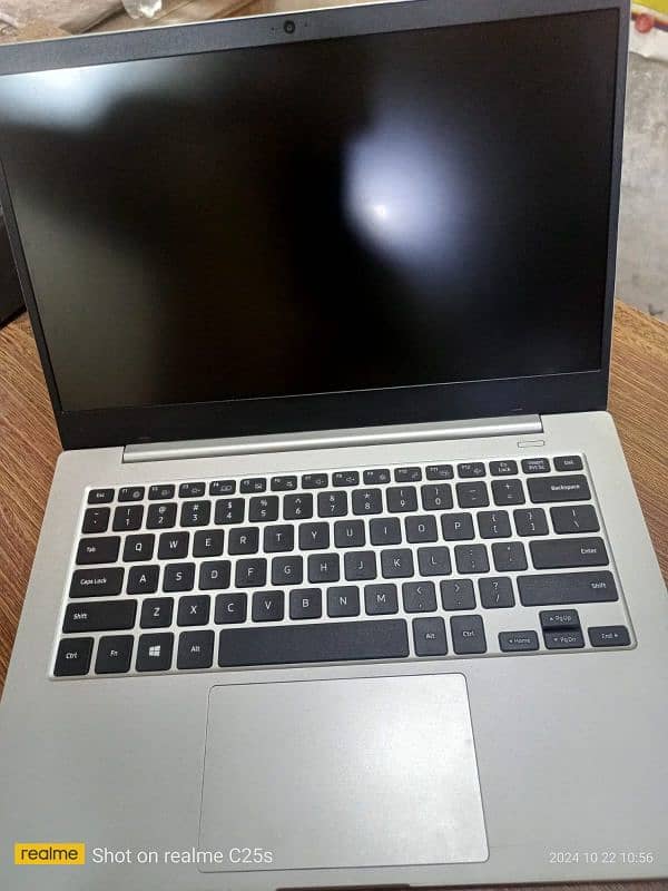 Samsung Galaxy Book Go 128 GB 10/10 Condition 3