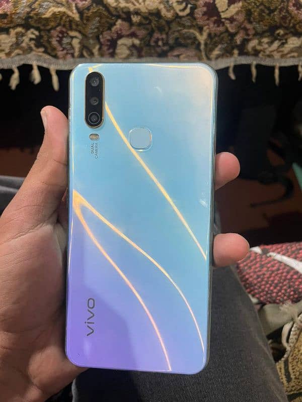 vivo y17 8 256 4