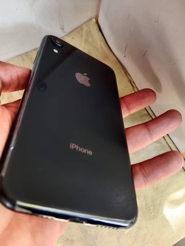 i phone XR jv black colour 1