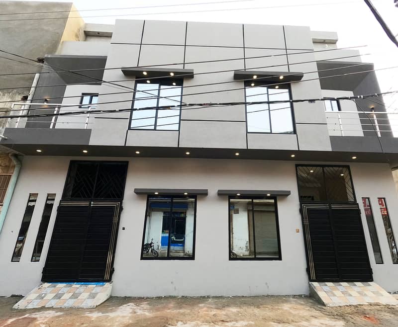 2.5 marla brand new house big road available for sale 0