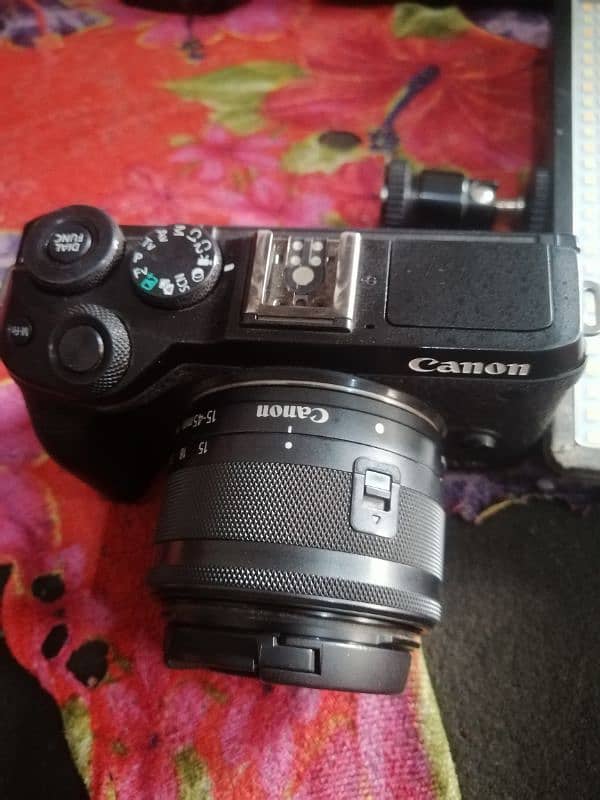 Canon m6 mark2 10 by10 all OK no reper 4