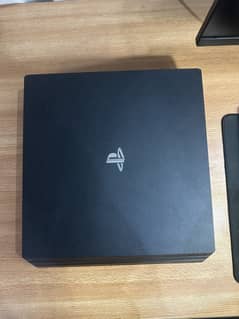 PlayStation 4 pro 1tb