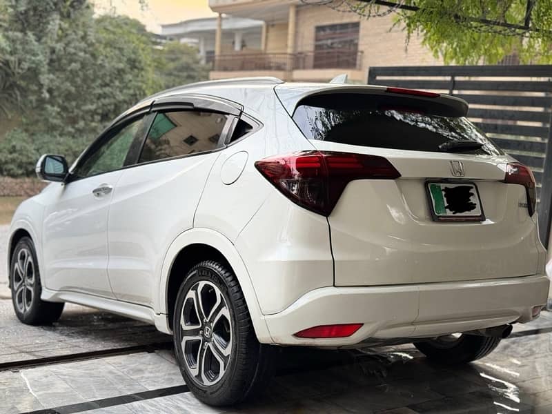 Honda Vezel 2015 4