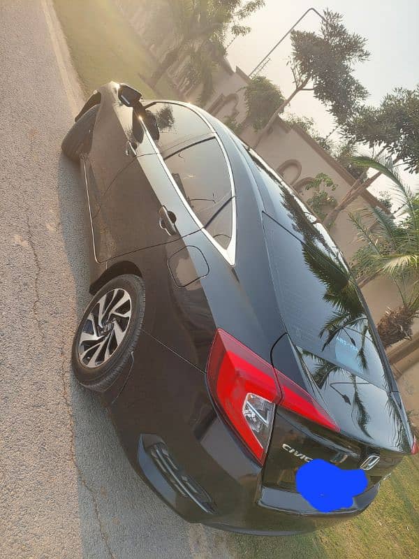 Honda Civic Oriel 2017 3