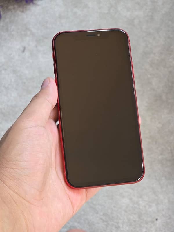 IPHONE XR (Simlocked JV) 1